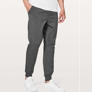 Lululemon Pants Mens Medium Gray Intent Joggers Sweatpants Stretch Comfort Gym